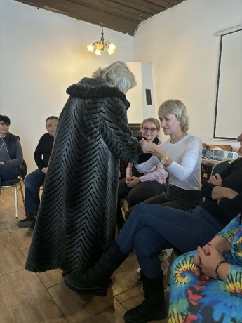 c3c18bd9-51c8-4032-bc29-b66083e4667c